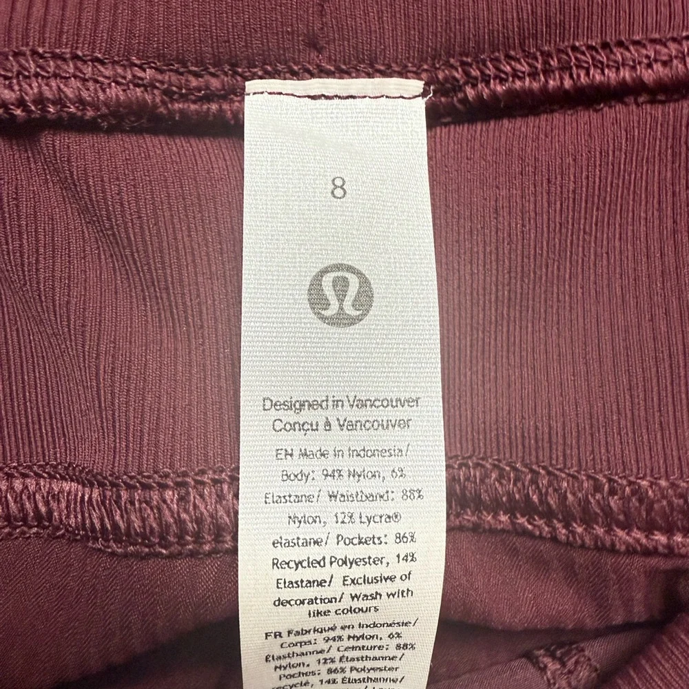 Lululemon Dance Studio bottoms! Selling all three paid together (never worn!) - Picture 7 of 13